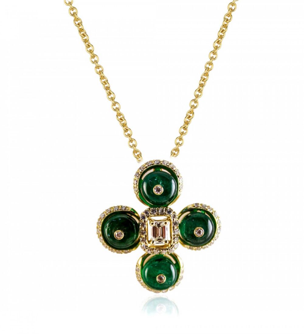 EMERALD BEADS AND BERRIES PENDANT