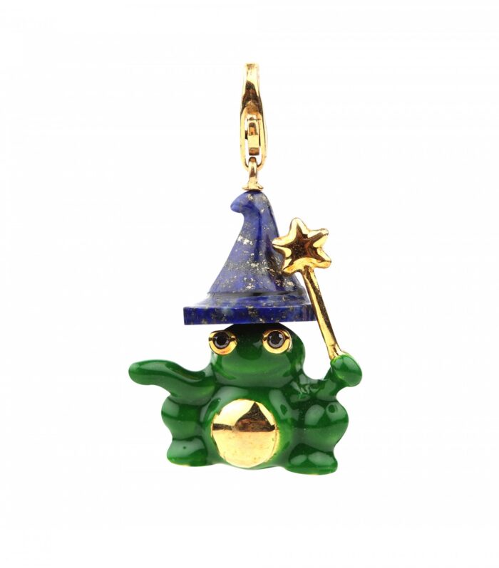 Frog pendant